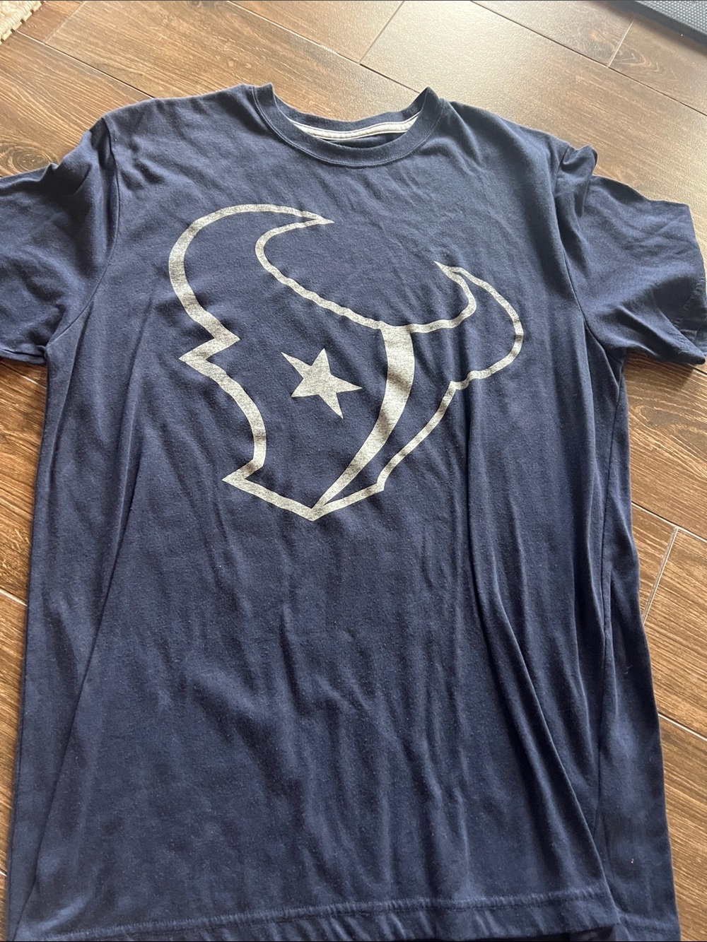 Nike Navy Short Sleeve Tee with Large White Bull Logo